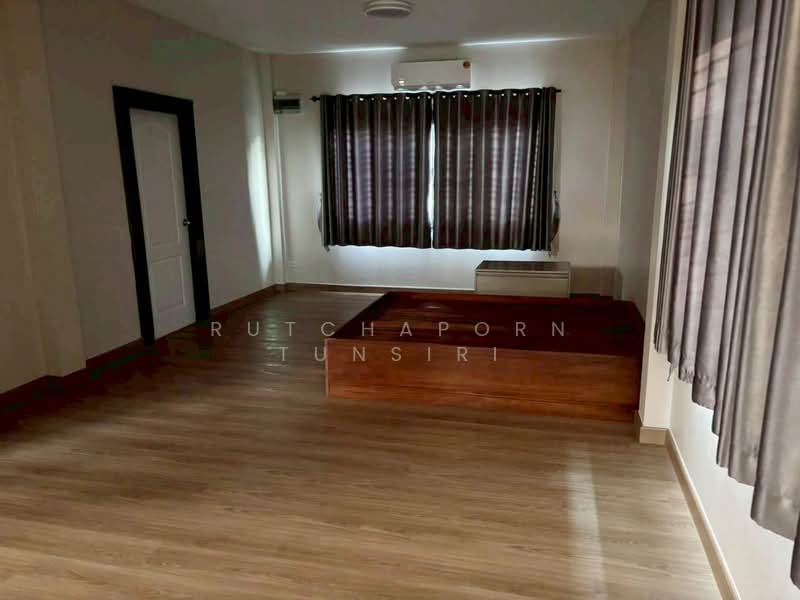 บ้านให้เช่า – ใกล้โรงเรียนมงฟอร์ตวิทยาลัย แผนกมัธยม เพียง 5 นาที ค่าเช่า 15,000 บาท / เดือน No.1H681, Chiang Mai, Tha Sa La, Muang Chiang Mai, Chiang Mai, 2 Bedrooms, 200 sqm, Single Detached House For Rent, by Rutchaporn Tunsiri, 500197755 - DDproperty.com