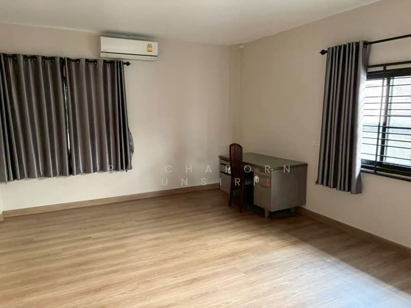 บ้านให้เช่า – ใกล้โรงเรียนมงฟอร์ตวิทยาลัย แผนกมัธยม เพียง 5 นาที ค่าเช่า 15,000 บาท / เดือน No.1H681, Chiang Mai, Tha Sa La, Muang Chiang Mai, Chiang Mai, 2 Bedrooms, 200 sqm, Single Detached House For Rent, by Rutchaporn Tunsiri, 500197755 - DDproperty.com