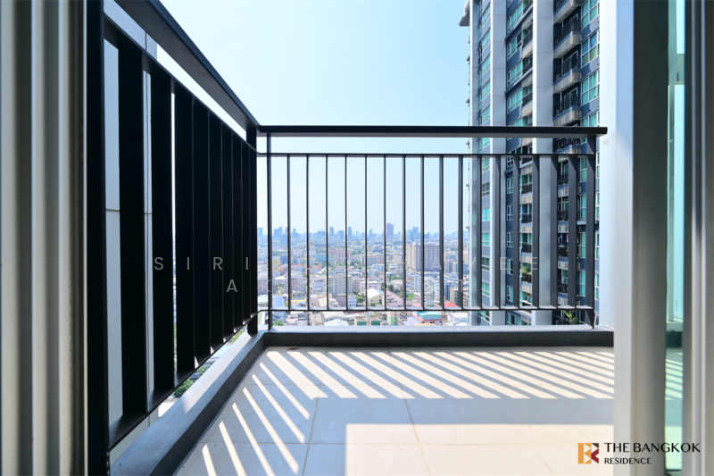 Life Ratchadapisek, Bangkok, 279 Ratchadapisaek Road, Huai Khwang, Huai Khwang, Bangkok, 2 Bedrooms, 56 sqm, Condo For Sale, by Sirirut Havee Akehurst, 500197757 - DDproperty.com