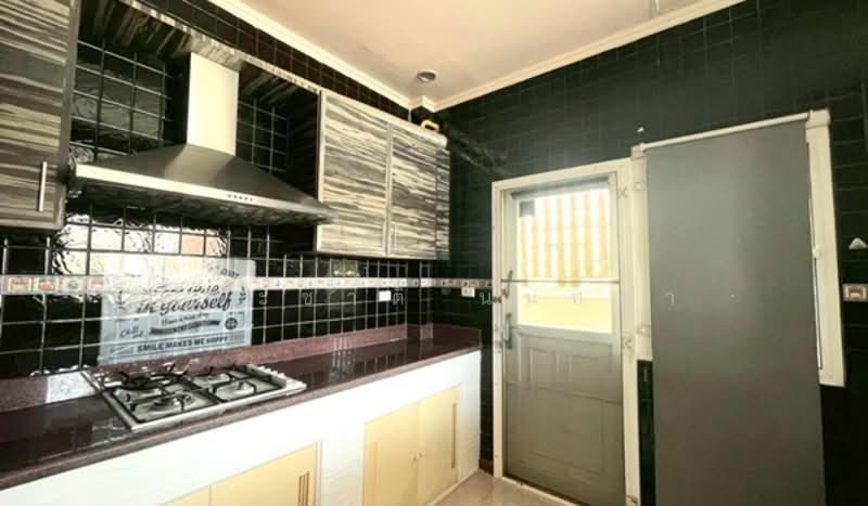 Home on Green Thanyathani, Pathum Thani, Villa Thanya Thani Village No. 5/221, Lat Sawai, Lam Luk Ka, Pathum Thani, 5 Bedrooms, 620 sqm, Single Detached House For Sale, by ชนะชาติ นนท์ตา, 500197766 - DDproperty.com