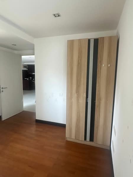 Le Nice Ekamai, Bangkok, Sukhumvit 63 Road, Phra Kanong Nua, Watthana, Bangkok, 3 Bedrooms, 116 sqm, Condo For Sale, by Pemika Aukkaraleekul, 500197781 - DDproperty.com