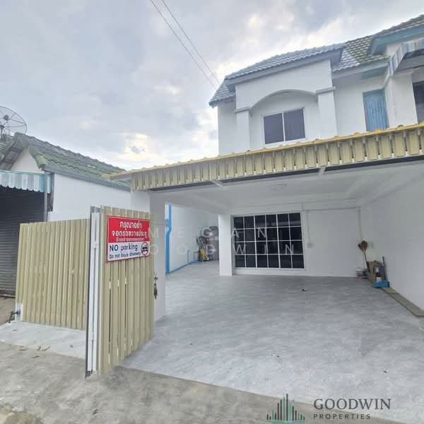 หมู่บ้านแชทแก้ว 9, ชลบุรี, Soi nernplubwan, บางละมุง, บางละมุง, ชลบุรี, 100 ตร.ม., บ้านแฝด ขาย, โดย Megan Goodwin, 500197792 - DDproperty.com