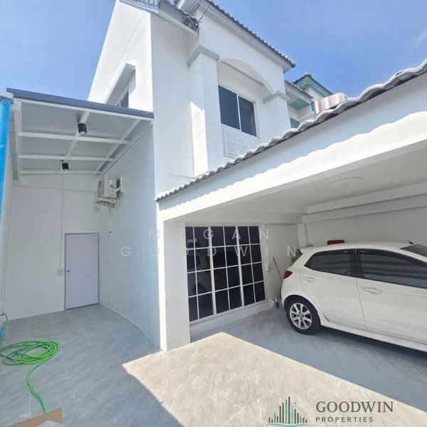 หมู่บ้านแชทแก้ว 9, ชลบุรี, Soi nernplubwan, บางละมุง, บางละมุง, ชลบุรี, 100 ตร.ม., บ้านแฝด ขาย, โดย Megan Goodwin, 500197792 - DDproperty.com