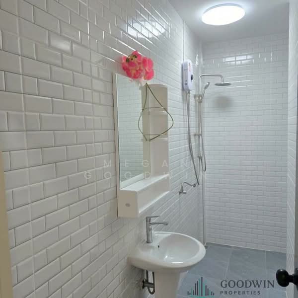 Chat Keaw village 9, Chon Buri (Pattaya), Soi nernplubwan, Bang Lamung, Bang Lamung (Pattaya), Chon Buri (Pattaya), 3 Bedrooms, 100 sqm, Semi-Detached House (Twin House) For Sale, by Megan Goodwin, 500197792 - DDproperty.com