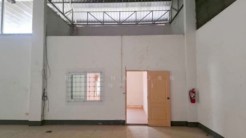 โกดังให้เช่า – ใกล้โรงเรียนสันกำแพง เพียง 5 นาที ค่าเช่า 25,000 บาท / เดือน รหัสทรัพย์ : No.13H703, Chiang Mai, Sai Mun, San Kamphaeng, Chiang Mai, , 276 sqm, Warehouse/Factory For Rent, by Rutchaporn Tunsiri, 500197795 - DDproperty.com