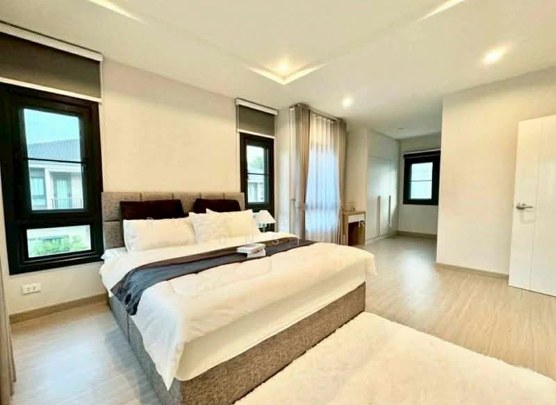 บ้านสวยในโครงการ ให้เช่า – ใกล้กาดฝรั่ง เพียง 5 นาที ค่าเช่า 38,000 บาท / เดือน No.14H1062, Chiang Mai, Hang Dong, Hang Dong, Chiang Mai, 3 Bedrooms, 150 sqm, Single Detached House For Rent, by Rutchaporn Tunsiri, 500197797 - DDproperty.com