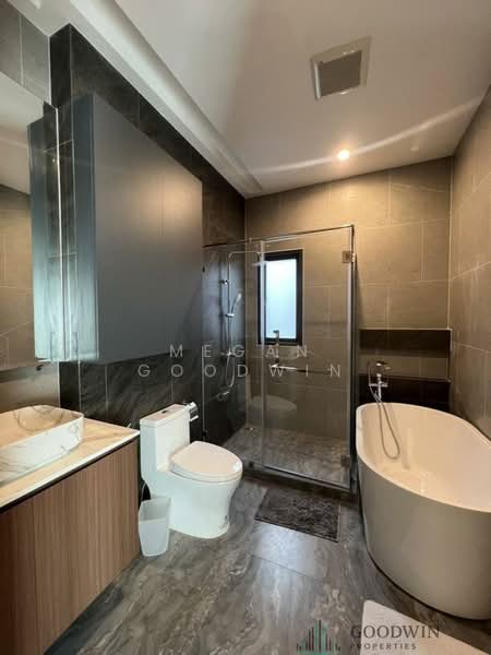 Baan Mae Bibury (Phase 2), Chon Buri (Pattaya), Thung Klom - Tan Man 18 Rd, Nong Pru, Bang Lamung (Pattaya), Chon Buri (Pattaya), 4 Bedrooms, 420 sqm, Villa For Sale, by Baifern Goodwin, 500197799 - DDproperty.com