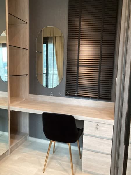 Life One Wireless, Bangkok, 1 Wireless Road, Lumphini, Pathum Wan, Bangkok, 1 Bedroom, 35 sqm, Condo For Sale, by Anya Atarchanai , 500197808 - DDproperty.com