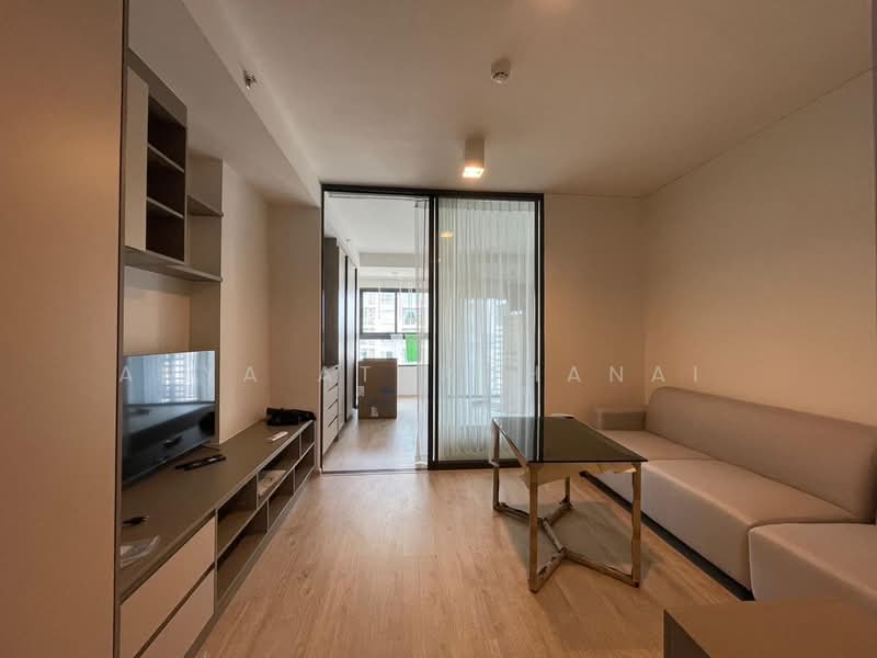 IDEO Sathorn-Wongwian Yai, Bangkok, 219 Soi Krung Thonburi 1, Khlong Ton Sai, Khlong San, Bangkok, 1 Bedroom, 35 sqm, Condo For Sale, by Anya Atarchanai , 500197809 - DDproperty.com