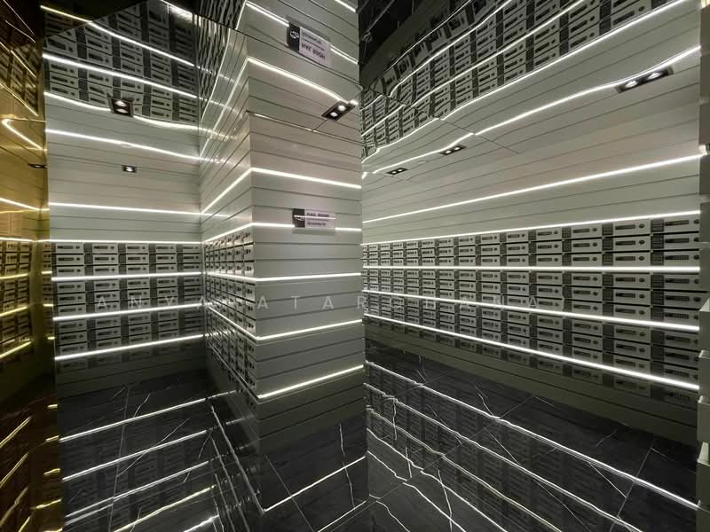 IDEO Sathorn-Wongwian Yai, Bangkok, 219 Soi Krung Thonburi 1, Khlong Ton Sai, Khlong San, Bangkok, 1 Bedroom, 35 sqm, Condo For Sale, by Anya Atarchanai , 500197809 - DDproperty.com