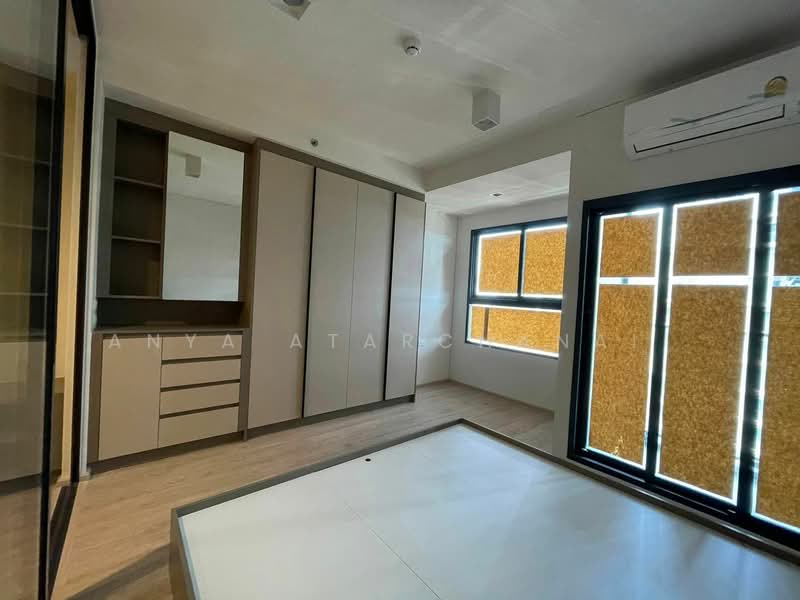 IDEO Sathorn-Wongwian Yai, Bangkok, 219 Soi Krung Thonburi 1, Khlong Ton Sai, Khlong San, Bangkok, 1 Bedroom, 35 sqm, Condo For Sale, by Anya Atarchanai , 500197809 - DDproperty.com