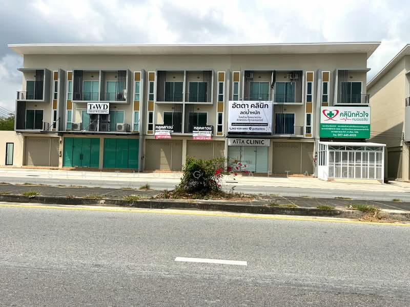 Miracle Grand Town, on Burapha Phatthana Road, Ban Chang, Rayong, New Townhome (only 5 units left), Rayong, บูรพาพัฒน์, Ban Zhang, Ban Chang, Rayong, 4 Bedrooms, 188 sqm, Townhouse For Sale, by Sirithong Saetang, 500197853 - DDproperty.com