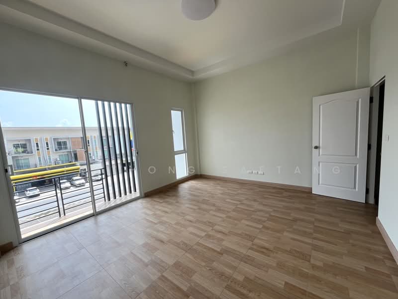 โครงการ มิราเคิล แกรนด์ทาวน์ ติดถนนบูรพาพัฒน์ บ้านฉาง ระยอง ทาวน์โฮมใหม่ (5 ยูนิตสุดท้าย), ระยอง, บูรพาพัฒน์, บ้านฉาง, บ้านฉาง, ระยอง, 188 ตร.ม., ทาวน์เฮ้าส์ ขาย, โดย Sirithong Saetang, 500197853 - DDproperty.com