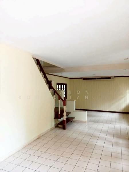 ขายที่ดินพร้อมบ้านเดี่ยว 2 ชั้น สไตล์คลาสสิก กรุงเทพนนท์ 14 ทำเลดี ใกล้ MRTแยกติวานนท์ 150 เมตร, นนทบุรี, ตลาดขวัญ, เมืองนนทบุรี, นนทบุรี, 215 ตร.ม., บ้านเดี่ยว ขาย, โดย Jutanon Komoottanaruk, 500197903 - DDproperty.com