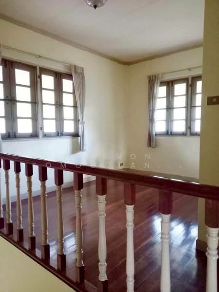 ขายที่ดินพร้อมบ้านเดี่ยว 2 ชั้น สไตล์คลาสสิก กรุงเทพนนท์ 14 ทำเลดี ใกล้ MRTแยกติวานนท์ 150 เมตร, นนทบุรี, ตลาดขวัญ, เมืองนนทบุรี, นนทบุรี, 215 ตร.ม., บ้านเดี่ยว ขาย, โดย Jutanon Komoottanaruk, 500197903 - DDproperty.com