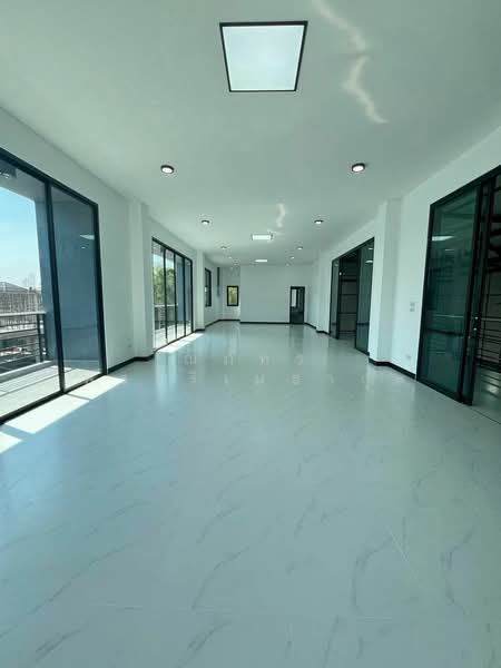 ลาดสวาย, Pathum Thani, Lat Sawai, Lam Luk Ka, Pathum Thani, , 512 sqm, Warehouse/Factory For Sale, by ณภัทร พรสิริเมธากุล, 500197921 - DDproperty.com