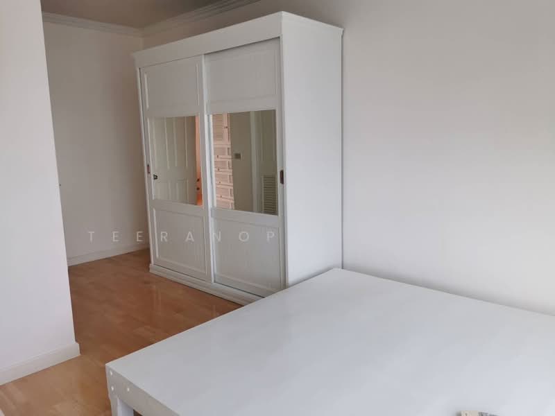 Baan Sathorn Chao Phraya, Bangkok, 931 Charoen Nakhon 15 A Alley, Khlong Ton Sai, Khlong San, Bangkok, 2 Bedrooms, 110 sqm, Condo For Sale, by Teeranop Inchan, 500197949 - DDproperty.com