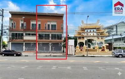 ขาย - ขายอาคารพาณิชย์3ชั้น 2 คูหา เนื้อ 44 ตารางวา อ่างศิลา ชลบุรี ทำเลค้าขาย ใกล้บางแสน, ชลบุรี