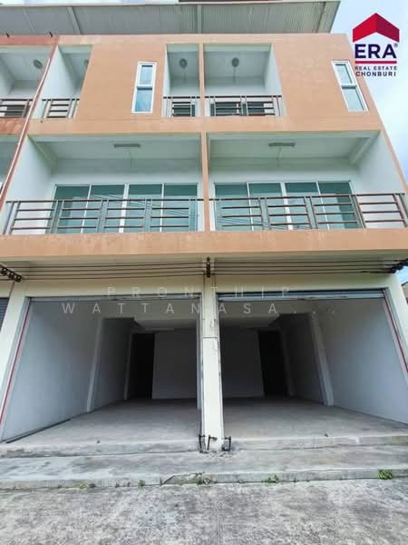 ขายอาคารพาณิชย์3ชั้น 2 คูหา เนื้อ 44 ตารางวา อ่างศิลา ชลบุรี ทำเลค้าขาย ใกล้บางแสน, ชลบุรี, -, อ่างศิลา, เมืองชลบุรี, ชลบุรี, 336 ตร.ม., ตึกแถว-อาคารพาณิชย์ ขาย, โดย Pronthip Wattanasatiengul, 500197952 - DDproperty.com