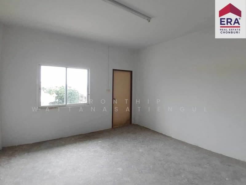 ขายอาคารพาณิชย์3ชั้น 2 คูหา เนื้อ 44 ตารางวา อ่างศิลา ชลบุรี ทำเลค้าขาย ใกล้บางแสน, Chon Buri (Pattaya), -, Ang Sila, Muang Chon Buri, Chon Buri (Pattaya), , 336 sqm, Shophouse For Sale, by Pronthip Wattanasatiengul, 500197952 - DDproperty.com