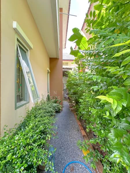 Phanason Villa Lumlukka-Klong 4, Pathum Thani, Soi Phanason Village, Lat Sawai, Lam Luk Ka, Pathum Thani, 4 Bedrooms, 135 sqm, Semi-Detached House (Twin House) For Sale, by Punpapa Rassamee, 500197982 - DDproperty.com