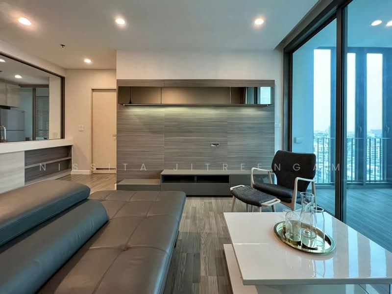 The Room BTS Wongwianyai, Bangkok, 44 KrungThonBuri Road, Khlong Ton Sai, Khlong San, Bangkok, 2 Bedrooms, 90 sqm, Condo For Rent, by Nissita Jitreengam, 500197992 - DDproperty.com