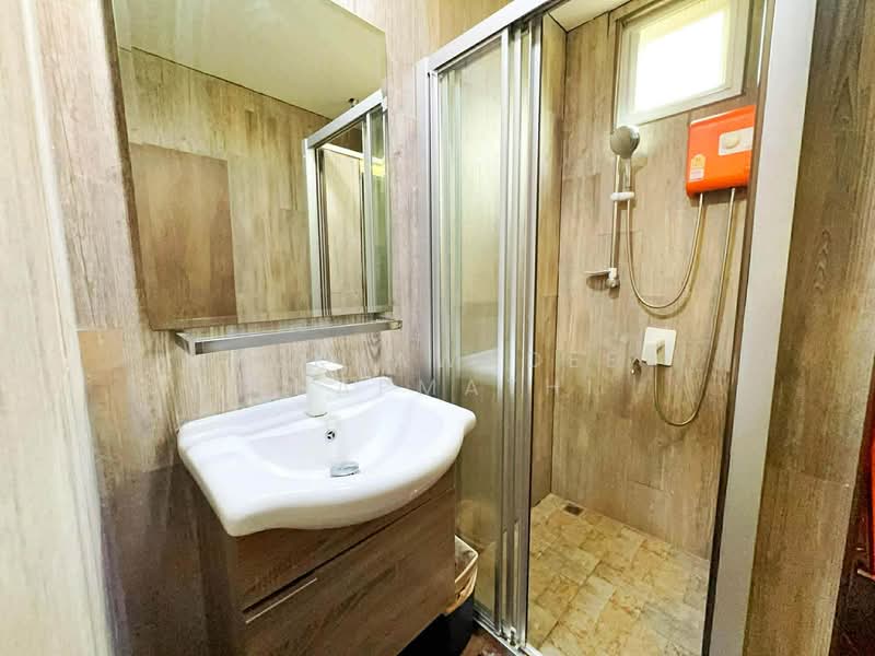 Jomtien Condotel and Village, Chon Buri (Pattaya), 318/39 Thappraya Rd, Nong Pru, Bang Lamung (Pattaya), Chon Buri (Pattaya), 3 Bedrooms, 260 sqm, Condo For Rent, by Pukkawadee Thapmathi, 500197993 - DDproperty.com