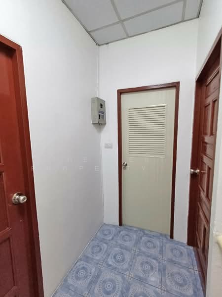 จุฑาภัทร ลาดหลุมแก้ว, Pathum Thani, Khu Khwang, Lat Lum Kaeo, Pathum Thani, 2 Bedrooms, 100 sqm, Townhouse For Sale, by The Best Property เอ็กซ์, 500198004 - DDproperty.com