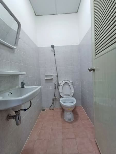 จุฑาภัทร ลาดหลุมแก้ว, Pathum Thani, Khu Khwang, Lat Lum Kaeo, Pathum Thani, 2 Bedrooms, 100 sqm, Townhouse For Sale, by The Best Property เอ็กซ์, 500198004 - DDproperty.com