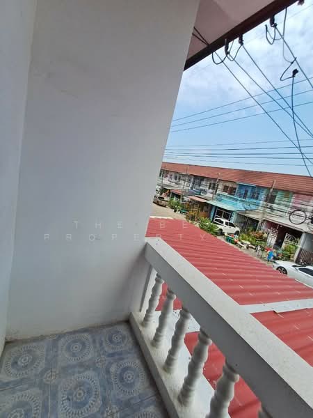 จุฑาภัทร ลาดหลุมแก้ว, Pathum Thani, Khu Khwang, Lat Lum Kaeo, Pathum Thani, 2 Bedrooms, 100 sqm, Townhouse For Sale, by The Best Property เอ็กซ์, 500198004 - DDproperty.com