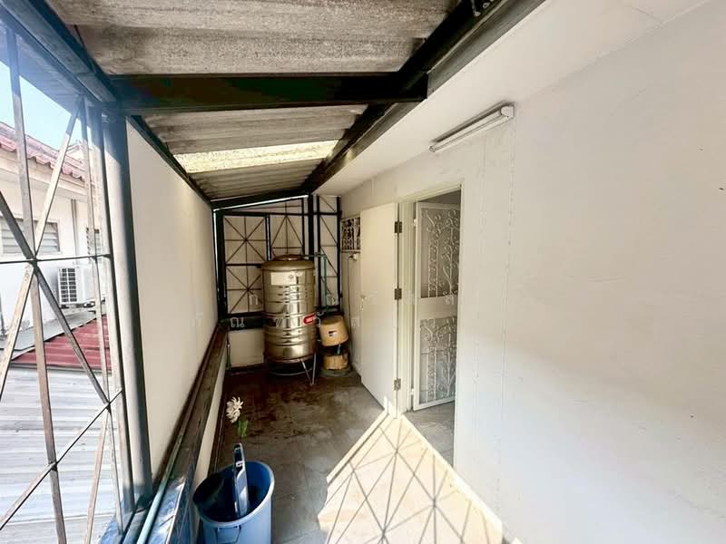 ขาย ทาวน์เฮ้าส์ เลียบคลองภาษีเจริญฝั่งเหนือ 12 หนองแขม, Bangkok, Nong Kham, Nong Khaem, Bangkok, 1 Bedroom, 80 sqm, Townhouse For Sale, by กรณวัสส์ กัณฑวัสส์วงส์, 500198009 - DDproperty.com