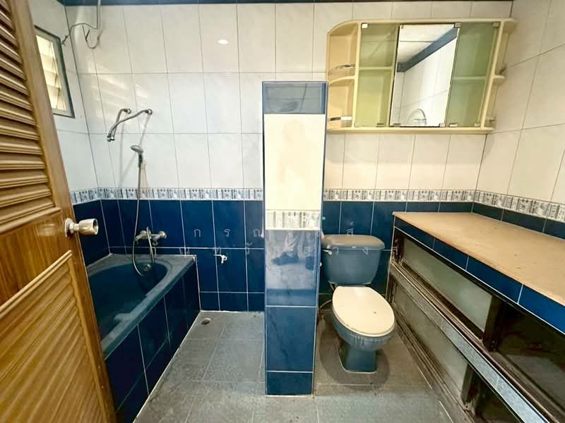 ขาย ทาวน์เฮ้าส์ เลียบคลองภาษีเจริญฝั่งเหนือ 12 หนองแขม, Bangkok, Nong Kham, Nong Khaem, Bangkok, 1 Bedroom, 80 sqm, Townhouse For Sale, by กรณวัสส์ กัณฑวัสส์วงส์, 500198009 - DDproperty.com