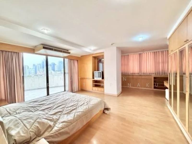 Supalai Place Sukhumvit 39, Bangkok, 175-179 Soi Sukhumvit 39 Sukhumvit Road, Khlong Tan Nua, Watthana, Bangkok, 3 Bedrooms, 142 sqm, Condo For Sale, by Nuttanun Weerasathapanakul, 500198020 - DDproperty.com