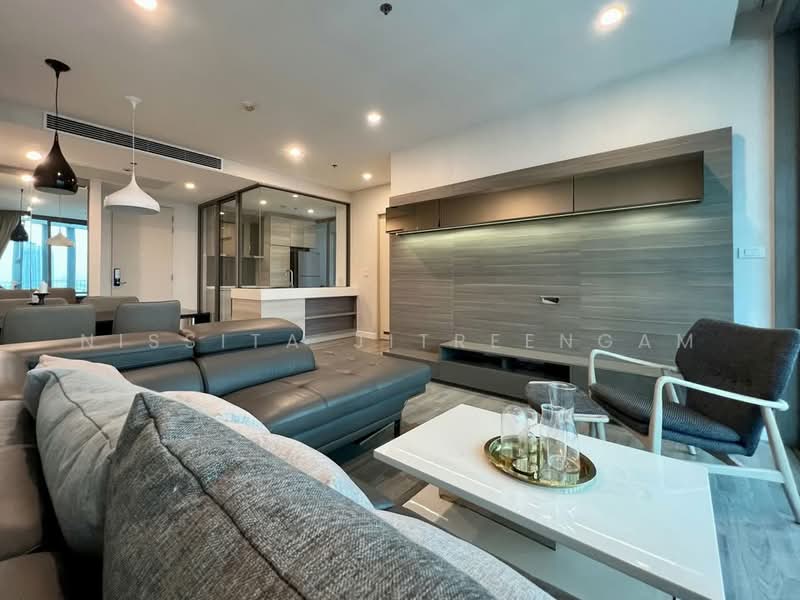 The Room BTS Wongwianyai, Bangkok, 44 KrungThonBuri Road, Khlong Ton Sai, Khlong San, Bangkok, 2 Bedrooms, 90 sqm, Condo For Sale, by Nissita Jitreengam, 500198045 - DDproperty.com