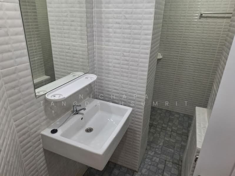 Bodin Suite Home, Bangkok, Khun Prasanee, Phlapphla, Wang Thonglang, Bangkok, 2 Bedrooms, 70 sqm, Condo For Rent, by Nichapa Tangdachsumrit, 500198050 - DDproperty.com