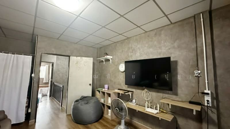 Rattanachai Villa 3, Pathum Thani, Lam Luk Ka Road, Khu Khot, Lam Luk Ka, Pathum Thani, 2 Bedrooms, 125 sqm, Townhouse For Sale, by คุณ ภรณ์ทิพย์ (ปุ๋ย), 500198054 - DDproperty.com