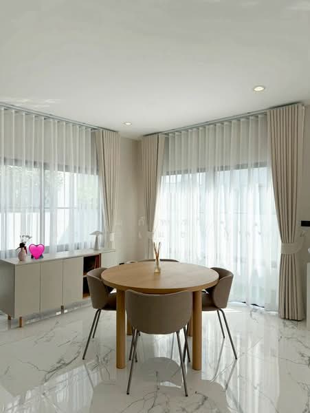 Setthasiri Watcharapol-Theprak, Bangkok, 459/118 Rattanakosin Sonpot Alley, Tha Rang, Bang Khen, Bangkok, 4 Bedrooms, 205 sqm, Single Detached House For Sale, by ณภัทร พรสิริเมธากุล, 500198061 - DDproperty.com