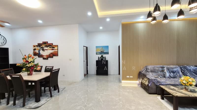 Baan Dusit Pattaya View, Chon Buri (Pattaya), Huai Yai, Bang Lamung (Pattaya), Chon Buri (Pattaya), 3 Bedrooms, 384 sqm, Single Detached House For Sale, by Jutanon Komoottanaruk, 500198068 - DDproperty.com