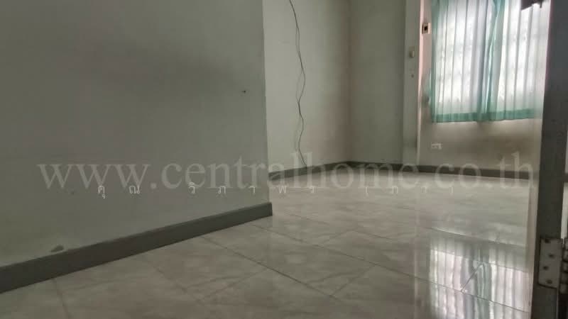 Baan Kritsana Romklao, Bangkok, Romklao Road, Min Buri, Min Buri, Bangkok, 3 Bedrooms, 107 sqm, Townhouse For Sale, by คุณ วิภาพร (ภา), 500198070 - DDproperty.com