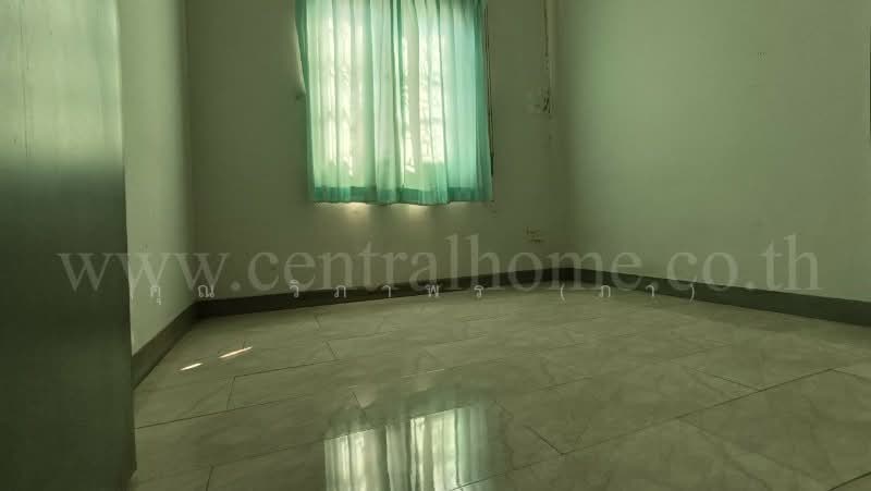 Baan Kritsana Romklao, Bangkok, Romklao Road, Min Buri, Min Buri, Bangkok, 3 Bedrooms, 107 sqm, Townhouse For Sale, by คุณ วิภาพร (ภา), 500198070 - DDproperty.com