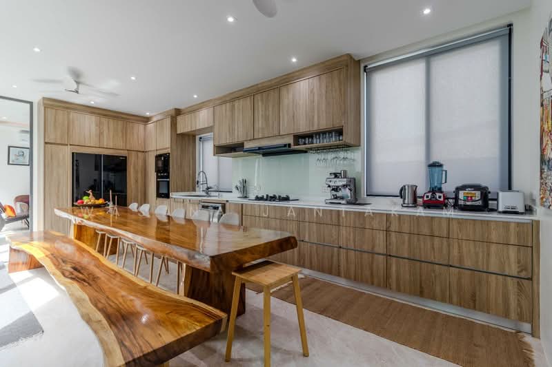 Luxury 5-Bedroom Pool Villa for Rent Near Nai Harn Beach, Phuket, Rawai, Muang Phuket, Phuket, 5 Bedrooms, 420 sqm, Villa For Rent, by Wasana Jantakam, 500198077 - DDproperty.com