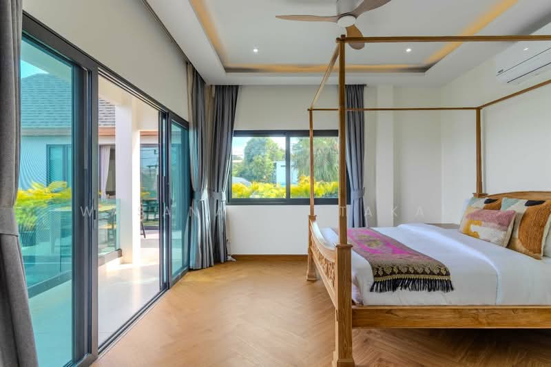 5 bedroom Luxury Pool Villa Near Nai Harn - วิลล่าหรู 5 ห้องนอน พร้อมสระว่ายน้ำส่วนตัว, ภูเก็ต, ราไวย์, เมืองภูเก็ต, ภูเก็ต, 420 ตร.ม., วิลล่า ให้เช่า, โดย Wasana Jantakam, 500198077 - DDproperty.com