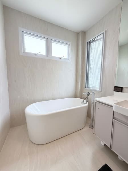 รอยัล สามมุข วิลล่า (Royal Sammuk Villa), Chon Buri (Pattaya), Saen Suk, Muang Chon Buri, Chon Buri (Pattaya), 3 Bedrooms, 150 sqm, Single Detached House For Sale, by The Best Property ไข่นุ้ย, 500198101 - DDproperty.com