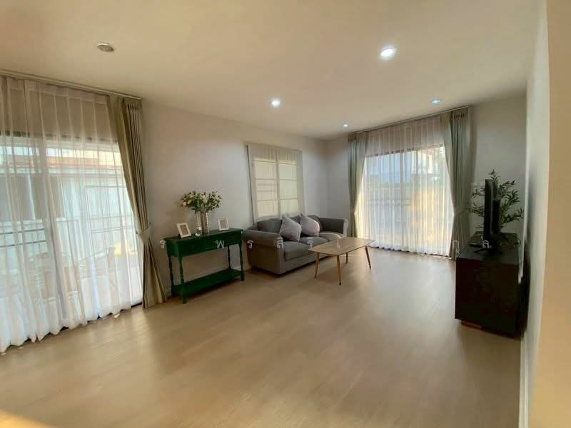 กาญจน์กนกวิลล์ 18 (Karnkanok Ville 18), Chiang Mai, San Phak Wan, Hang Dong, Chiang Mai, 4 Bedrooms, 200 sqm, Single Detached House For Rent, by ณภัทร พรสิริเมธากุล, 500198103 - DDproperty.com