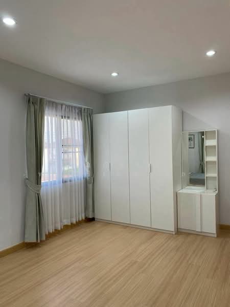 กาญจน์กนกวิลล์ 18 (Karnkanok Ville 18), Chiang Mai, San Phak Wan, Hang Dong, Chiang Mai, 4 Bedrooms, 200 sqm, Single Detached House For Rent, by ณภัทร พรสิริเมธากุล, 500198103 - DDproperty.com