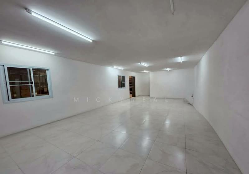 ให้เช่าโกดัง อ่อนนุช 66/1 ใกล้ถนนสุขุมวิท 77, Bangkok, Suan Luang, Suan Luang, Bangkok, , 785 sqm, Warehouse/Factory For Rent, by mickyreal, 500198119 - DDproperty.com