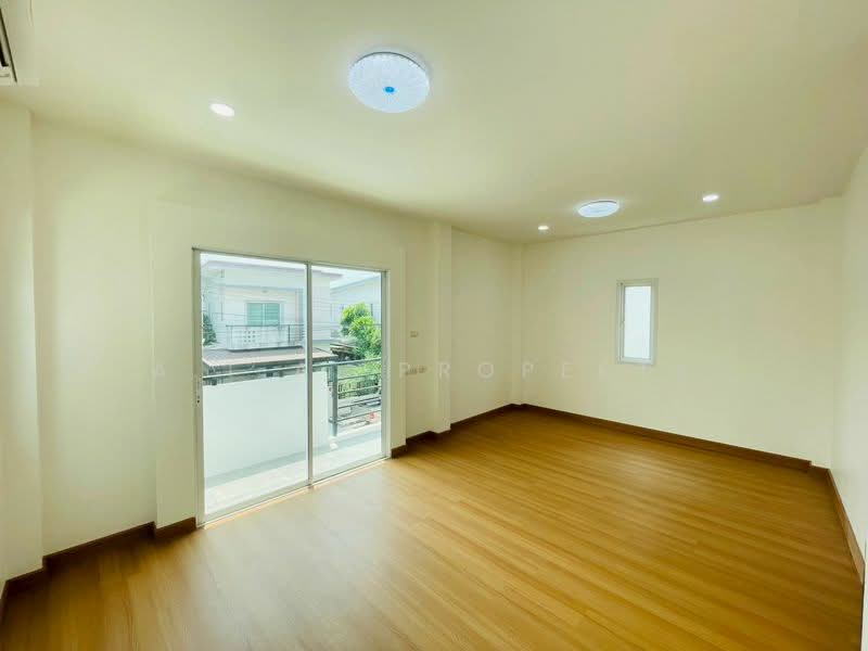 Metro Park, Chon Buri (Pattaya), Thung Suk La, Si Racha, Chon Buri (Pattaya), 3 Bedrooms, 140 sqm, Single Detached House For Sale, by A.T.A. Property, 500198126 - DDproperty.com