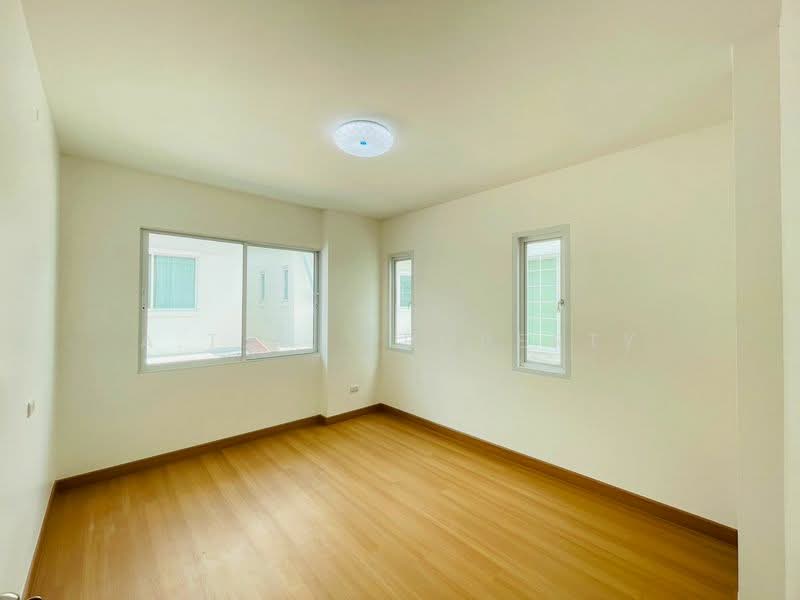 Metro Park, Chon Buri (Pattaya), Thung Suk La, Si Racha, Chon Buri (Pattaya), 3 Bedrooms, 140 sqm, Single Detached House For Sale, by A.T.A. Property, 500198126 - DDproperty.com