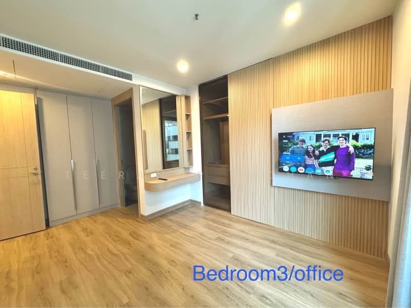 The Royal Saladaeng, Bangkok, 79 Saladaeng Road, Silom, Bang Rak, Bangkok, 3 Bedrooms, 150 sqm, Condo For Rent, by Teeranop Inchan, 500198146 - DDproperty.com