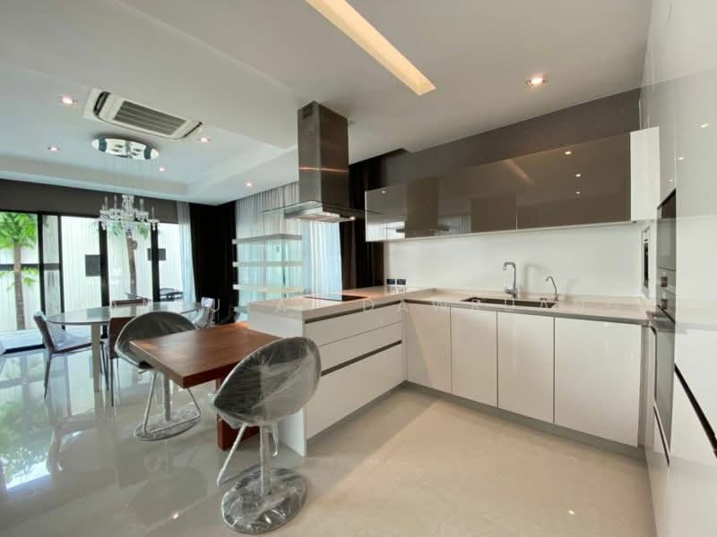 Baan Issara Rama 9, Bangkok, Soi Ramkhamhaeng 24 Yaek 26, Hua Mak, Bang Kapi, Bangkok, 5 Bedrooms, 600 sqm, Single Detached House For Rent, by Kanrutai Dawruang, 500198169 - DDproperty.com